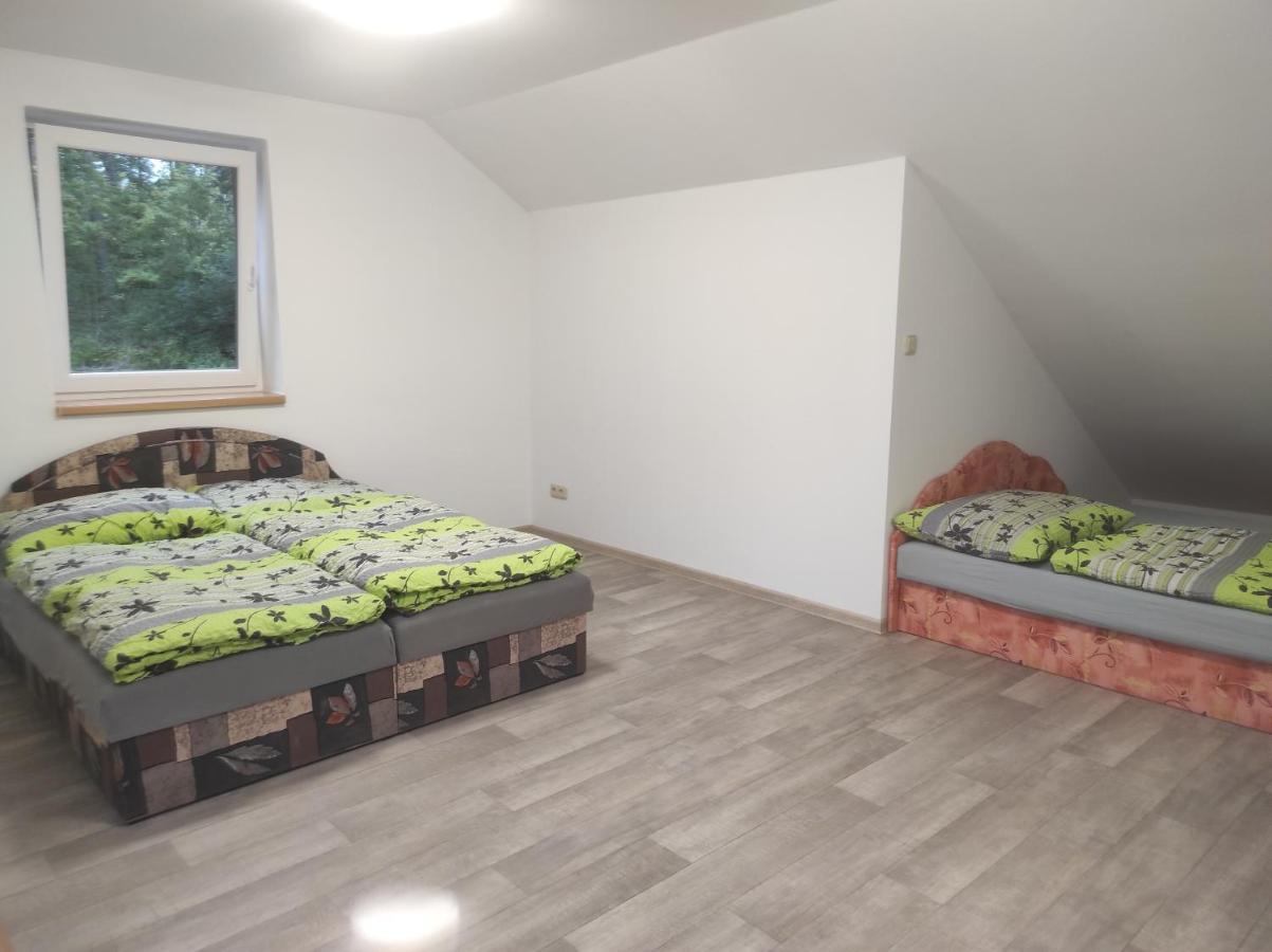 Domecek U Lesa Villa Хумполец Екстериор снимка